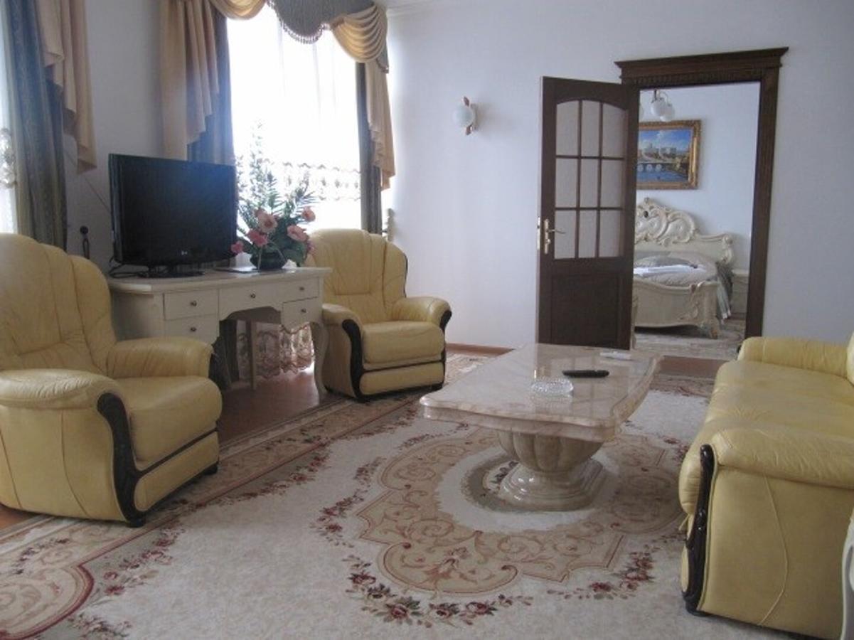 Karpaty Otel Yaremche Dış mekan fotoğraf