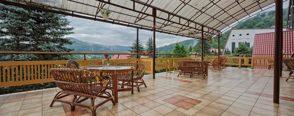 Karpaty Otel Yaremche Dış mekan fotoğraf