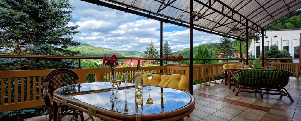 Karpaty Otel Yaremche Dış mekan fotoğraf